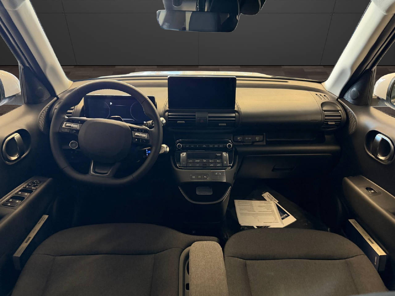 HYUNDAI Inster Electric Amplia