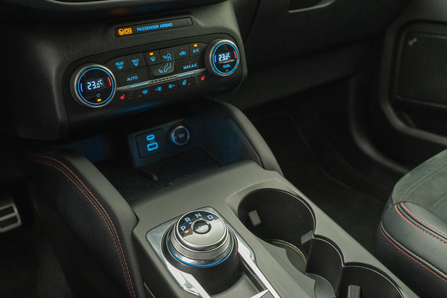FORD Kuga 2.5 Plug-in Hybrid ST-Line X