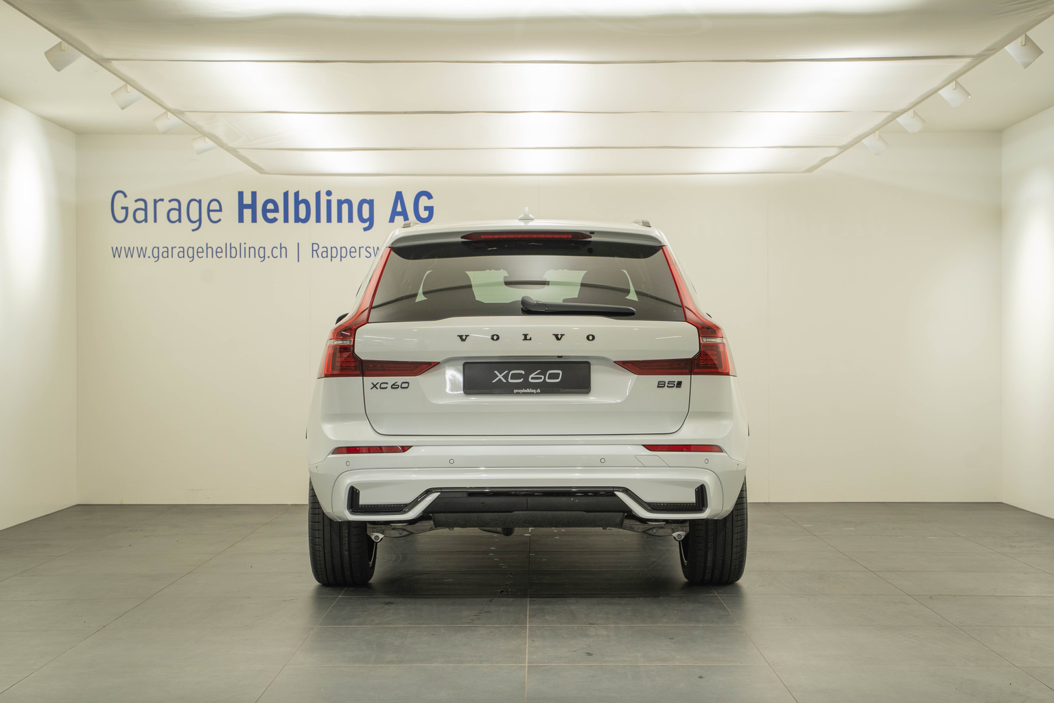 VOLVO XC60 2.0 B5 MH Black Edition AWD