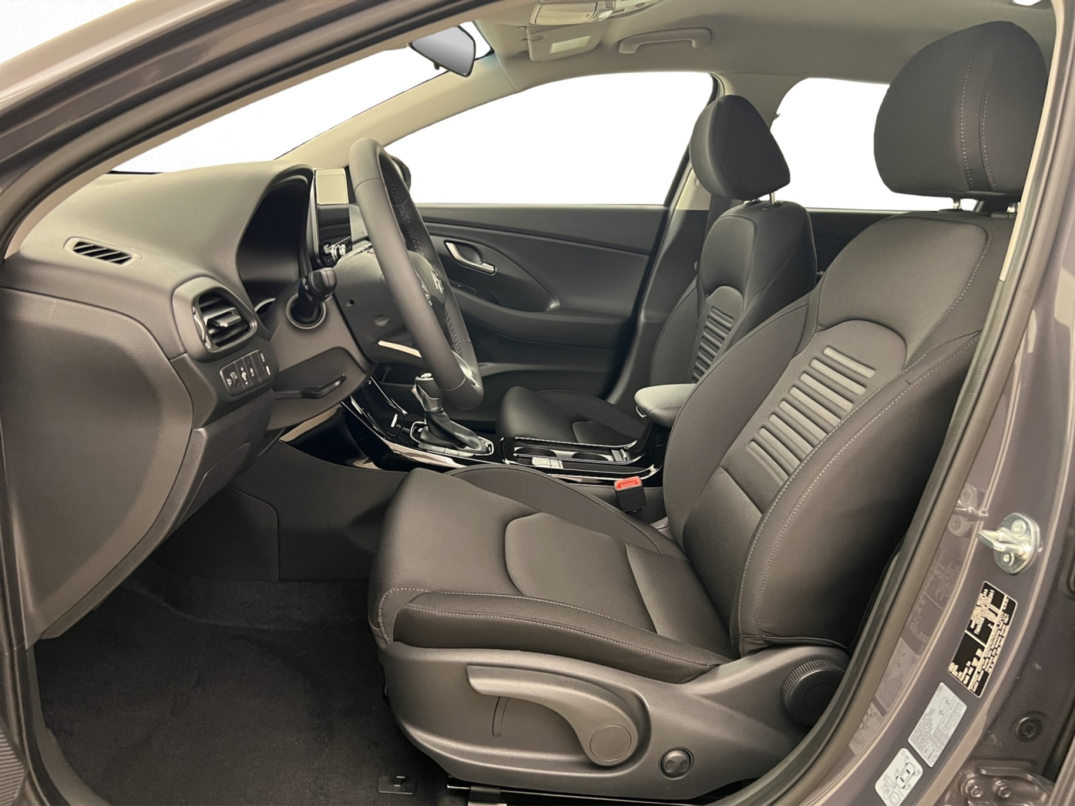 HYUNDAI i30 1.5 T-GDi Amplia