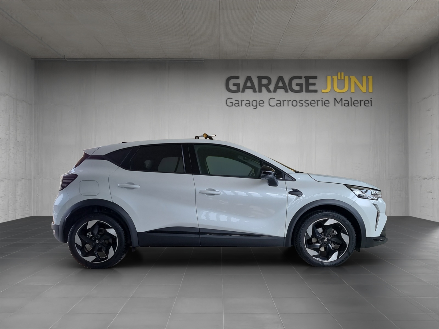 RENAULT Captur 1.3 TCe 140 techno