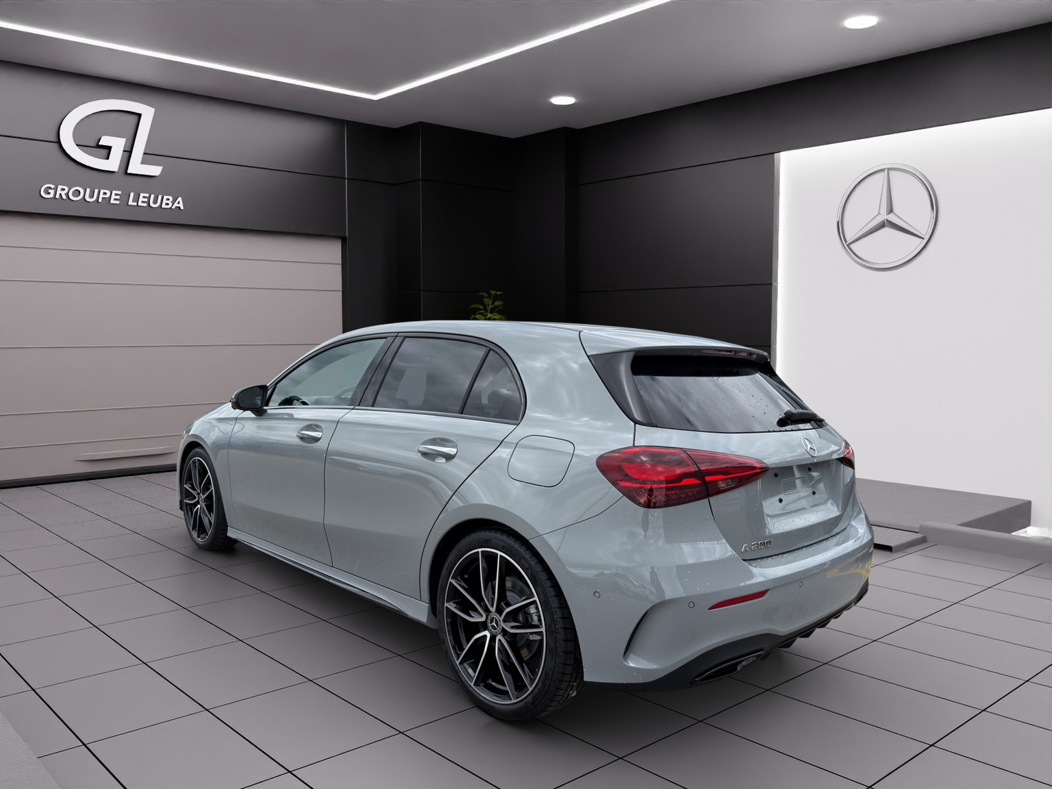 MERCEDES-BENZ A 200 Night Star 7G-DCT