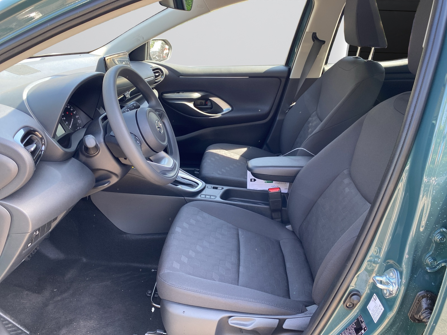 MAZDA 2 Hybrid Prime-line