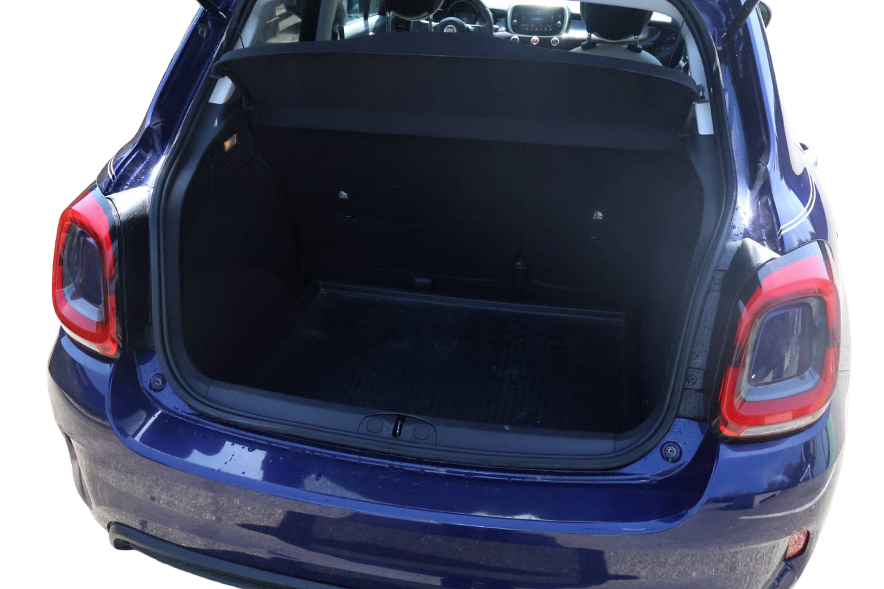FIAT 500 X 1.5 Hybrid Dolcevita Yacht Club Capri