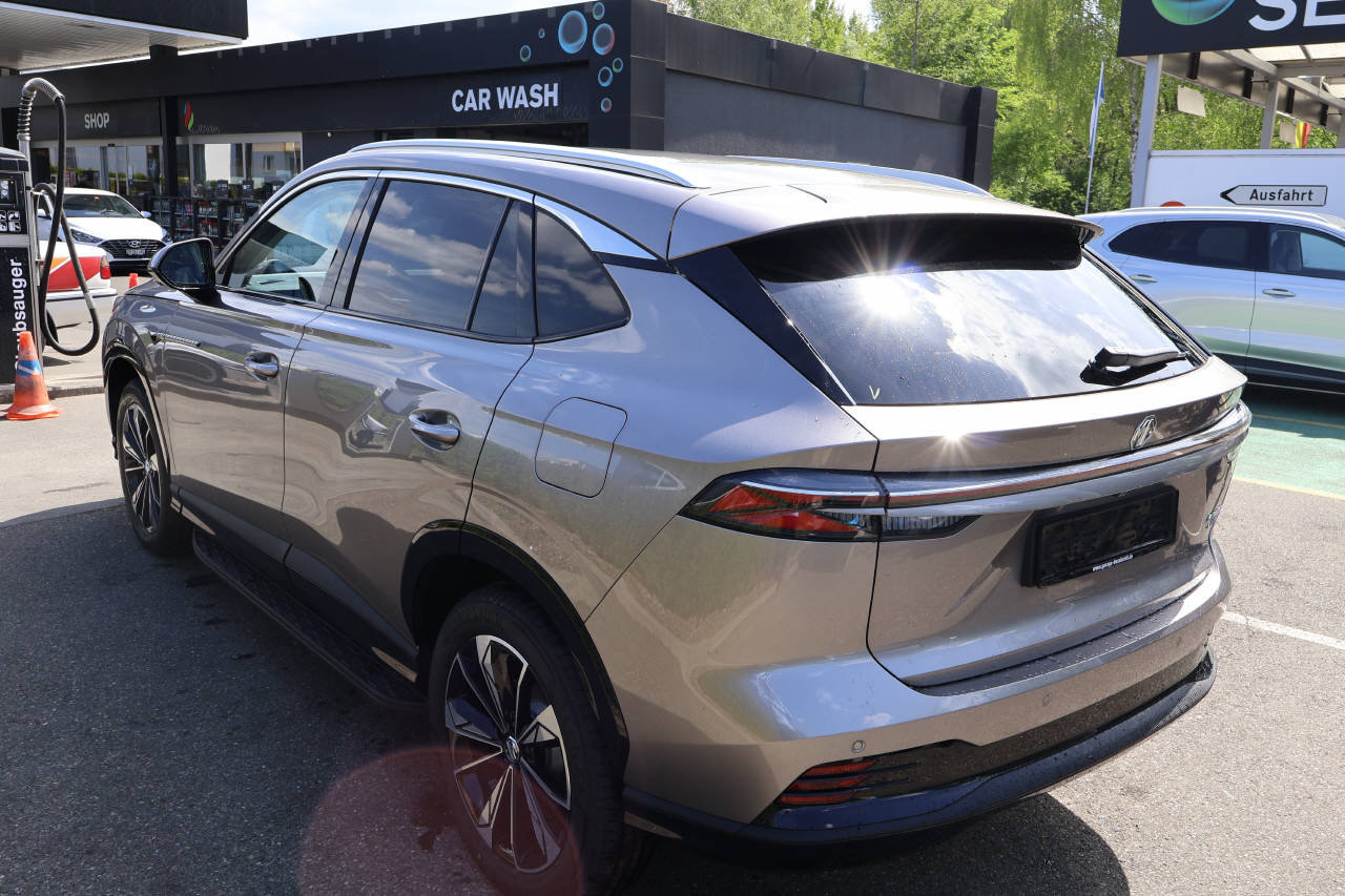 MG HS 1.5 PHEV Luxury
