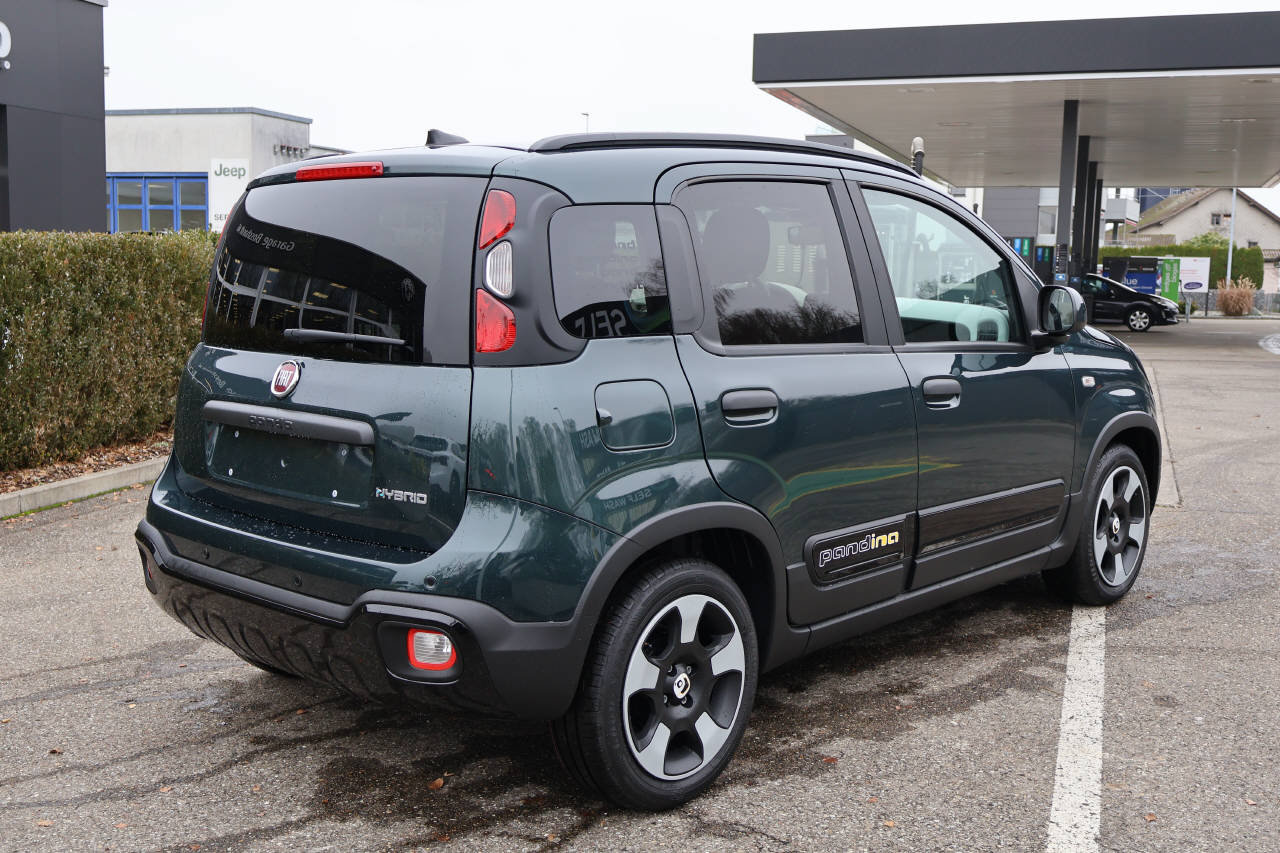 FIAT Panda 1.0 Hybrid Cross