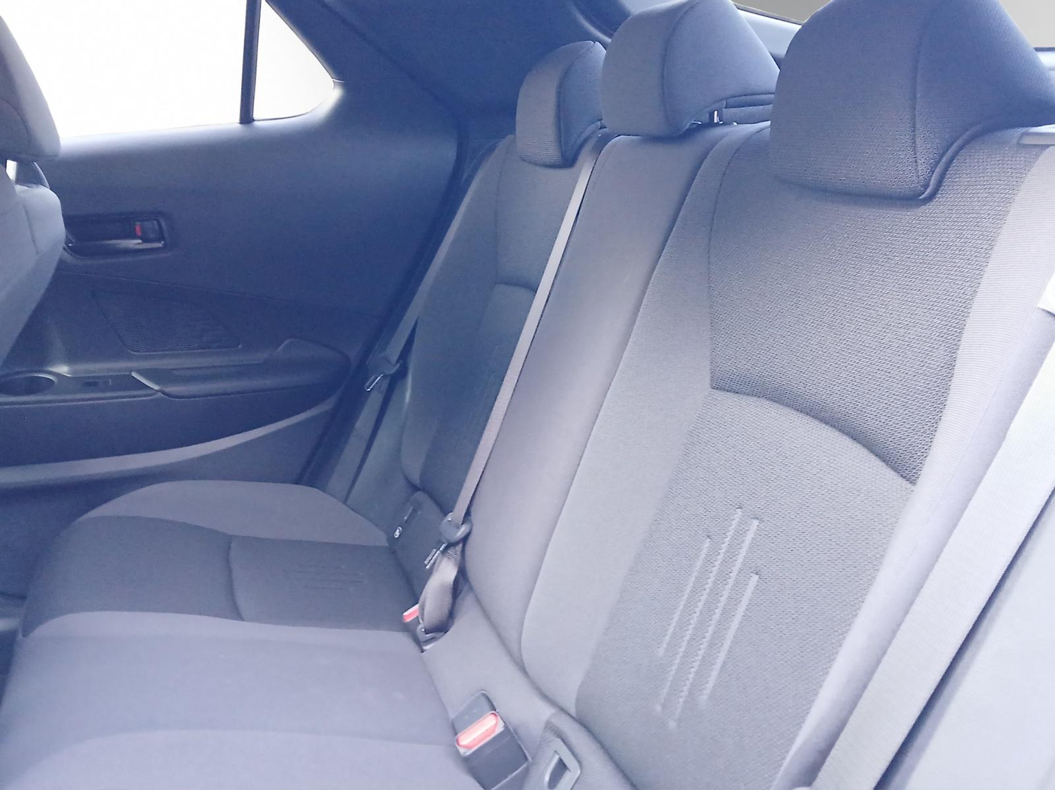 TOYOTA C-HR 2.0 PHEV Swiss Edition
