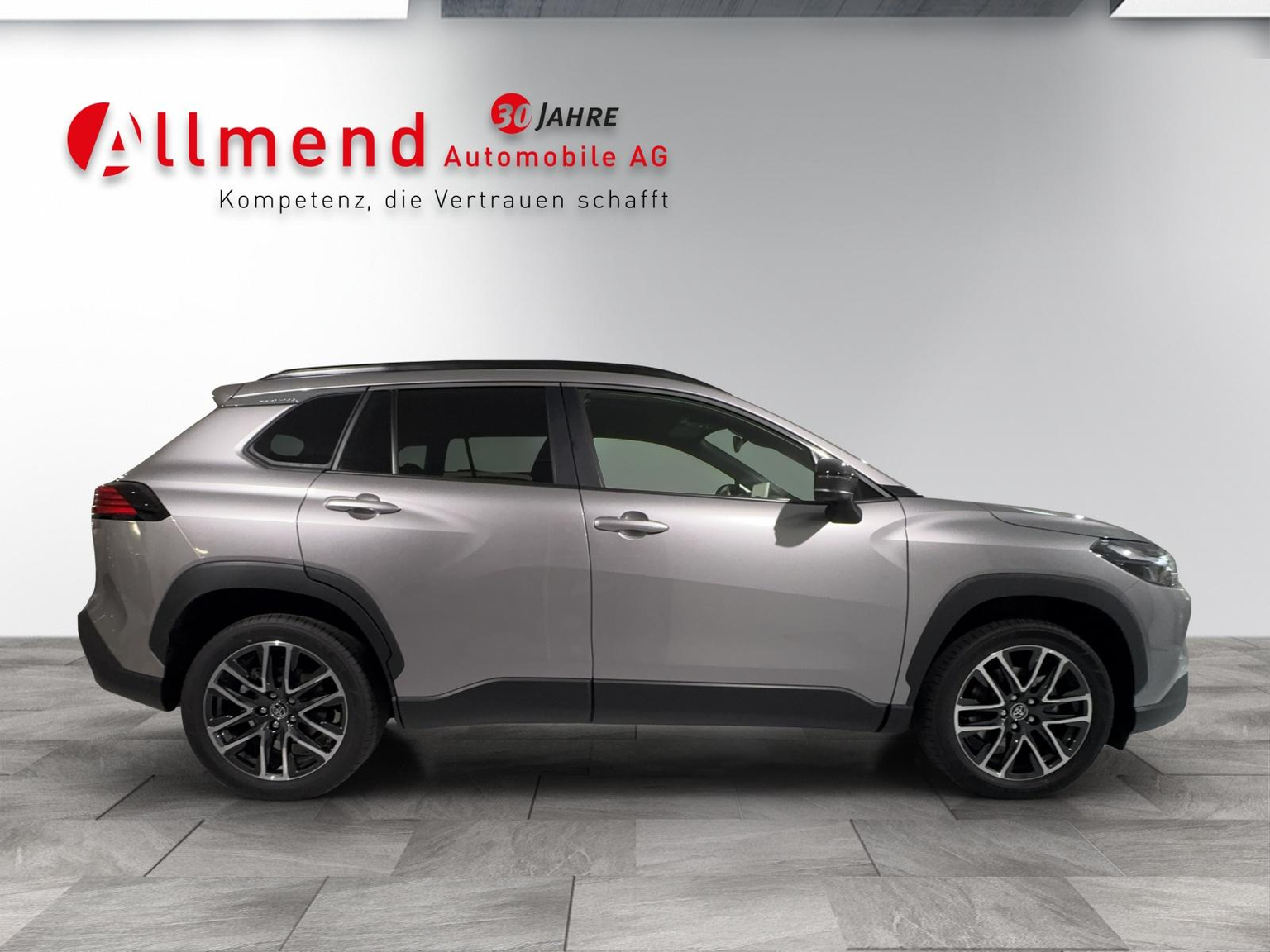 TOYOTA Corolla Cross 2.0 HSD Trend AWD-i