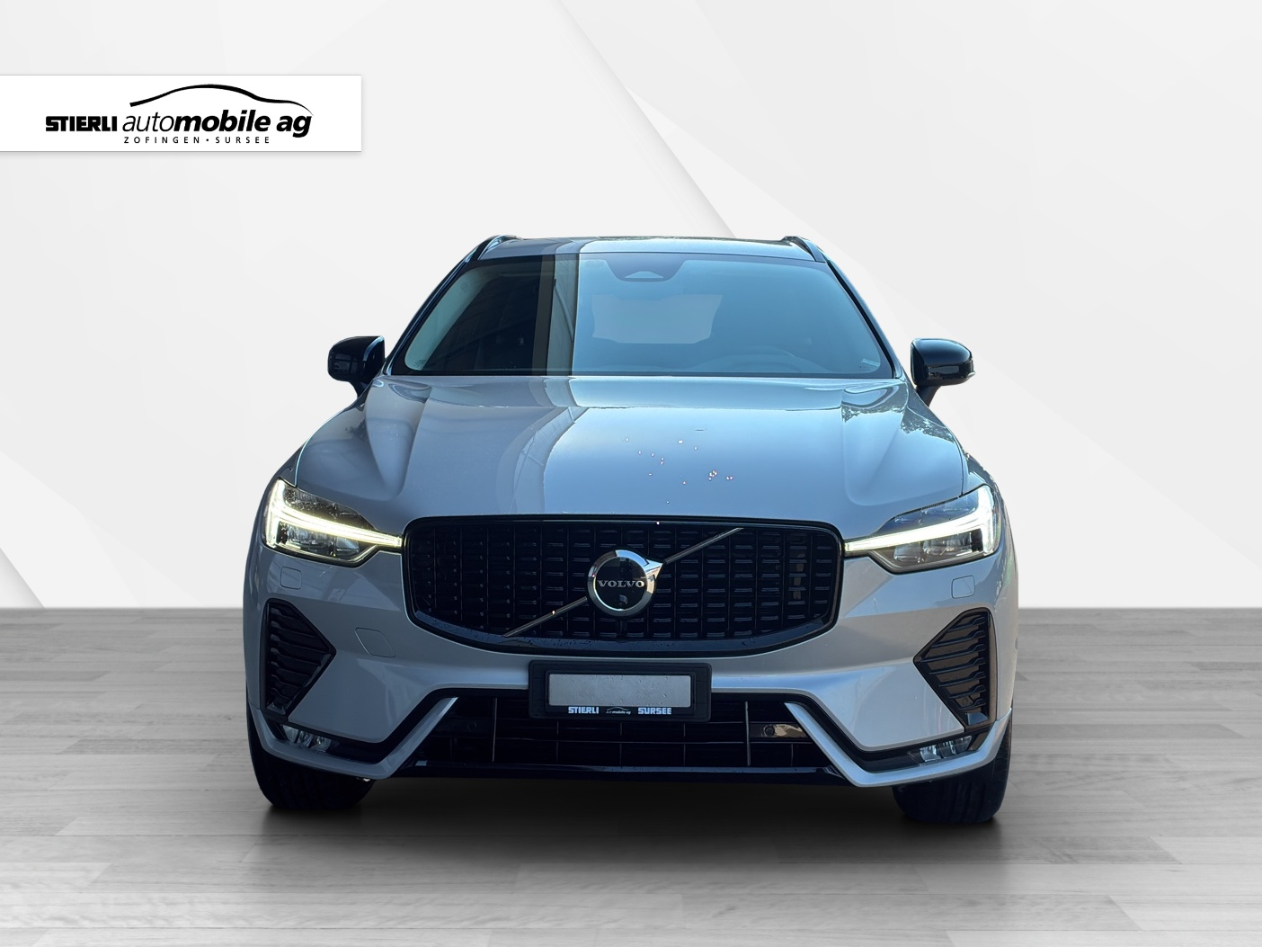 VOLVO XC60 2.0 B4 MH Plus Dark AWD
