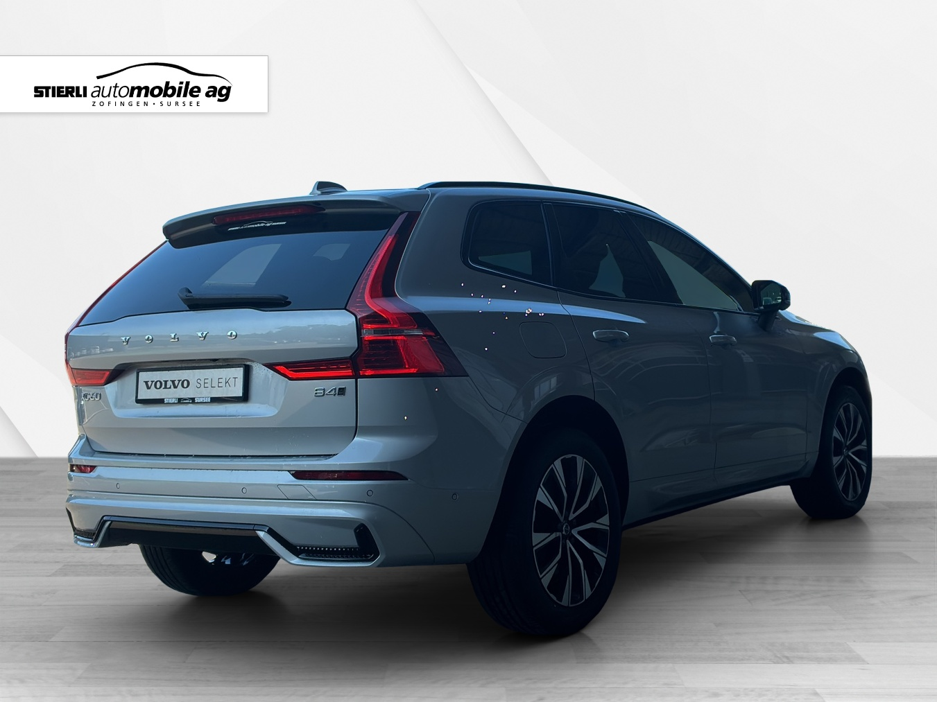 VOLVO XC60 2.0 B4 MH Plus Dark AWD
