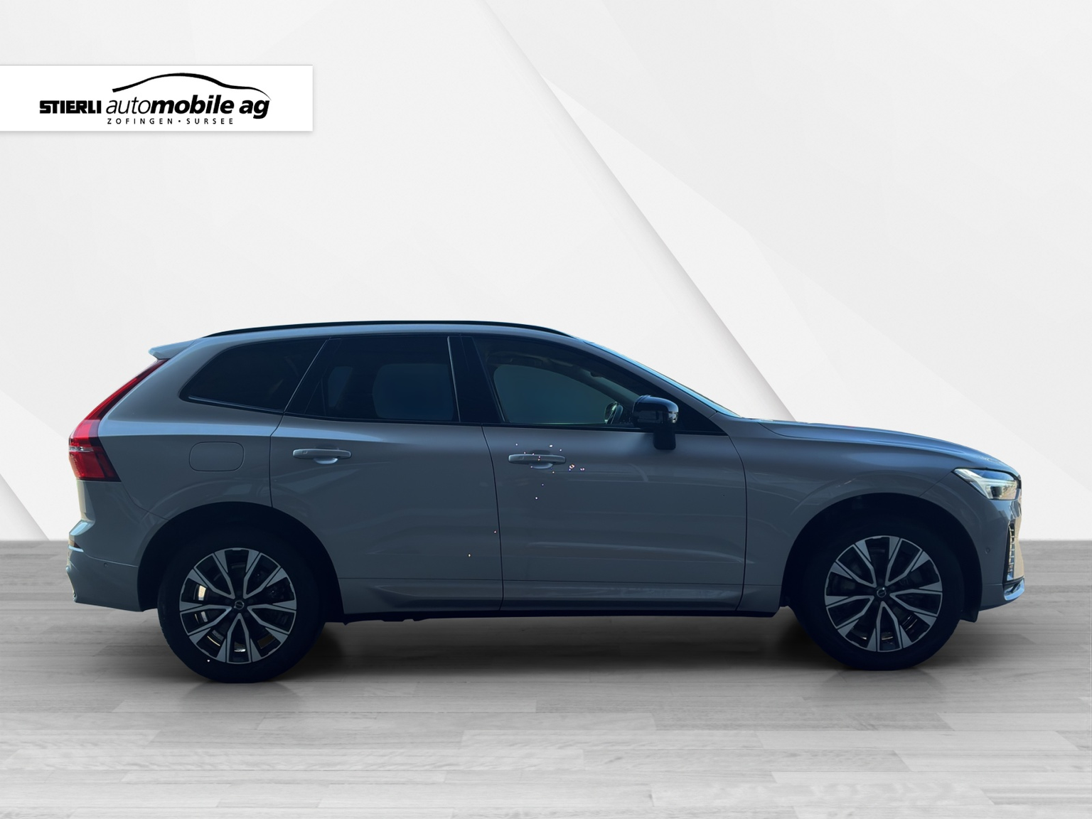 VOLVO XC60 2.0 B4 MH Plus Dark AWD