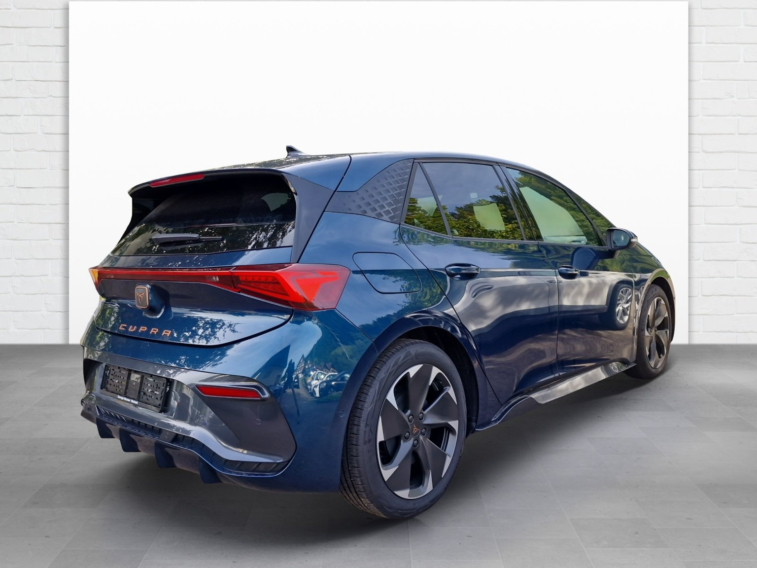 CUPRA Born El primero tres
