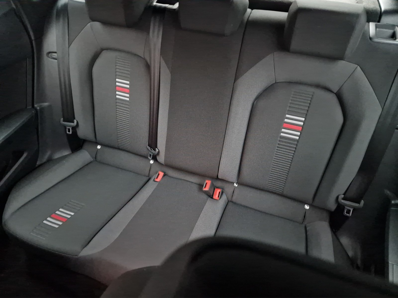 SEAT Arona 1.0 TGI FR