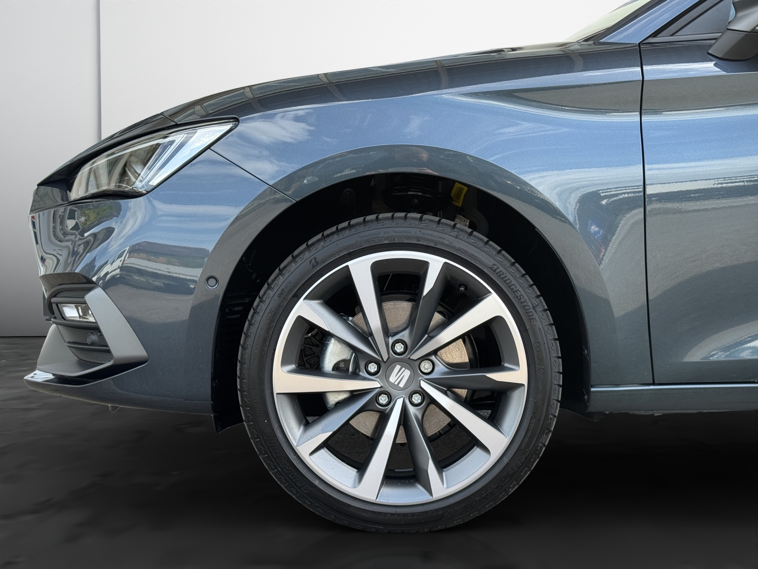 SEAT Leon 1.5 eTSI 150 Move FR DSG