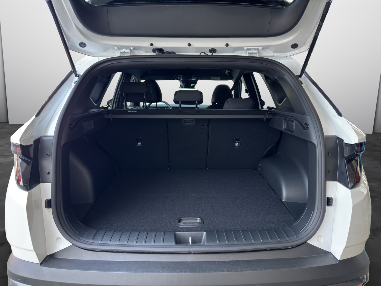 HYUNDAI Tucson 1.6 T-GDi HEV Origo Blackline 4WD MY27
