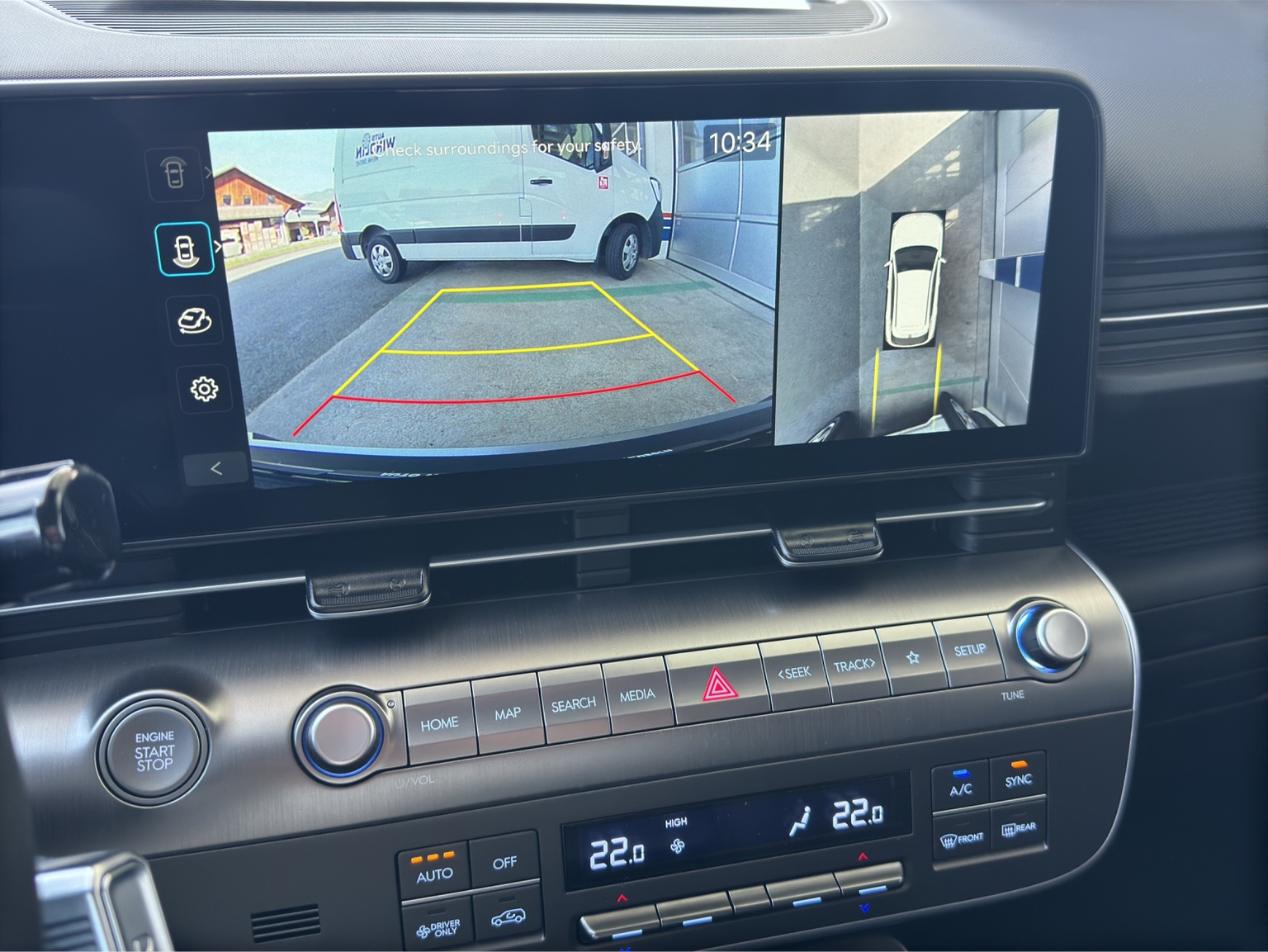 HYUNDAI Kona 1.6 GDi Hybrid Amplia