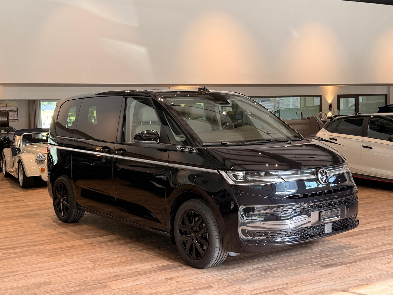 VW Multivan 1.5 eHybrid Style 4Motion DSG black Edition