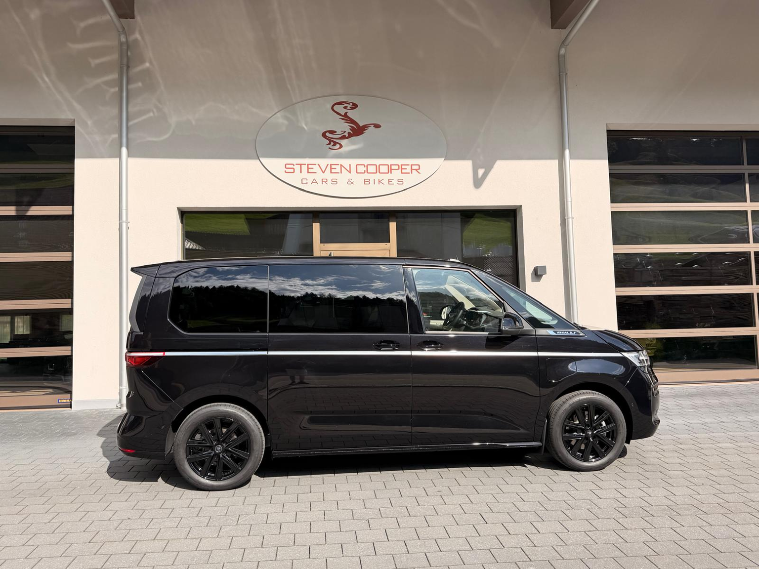 VW Multivan 1.5 eHybrid Style 4Motion DSG black Edition