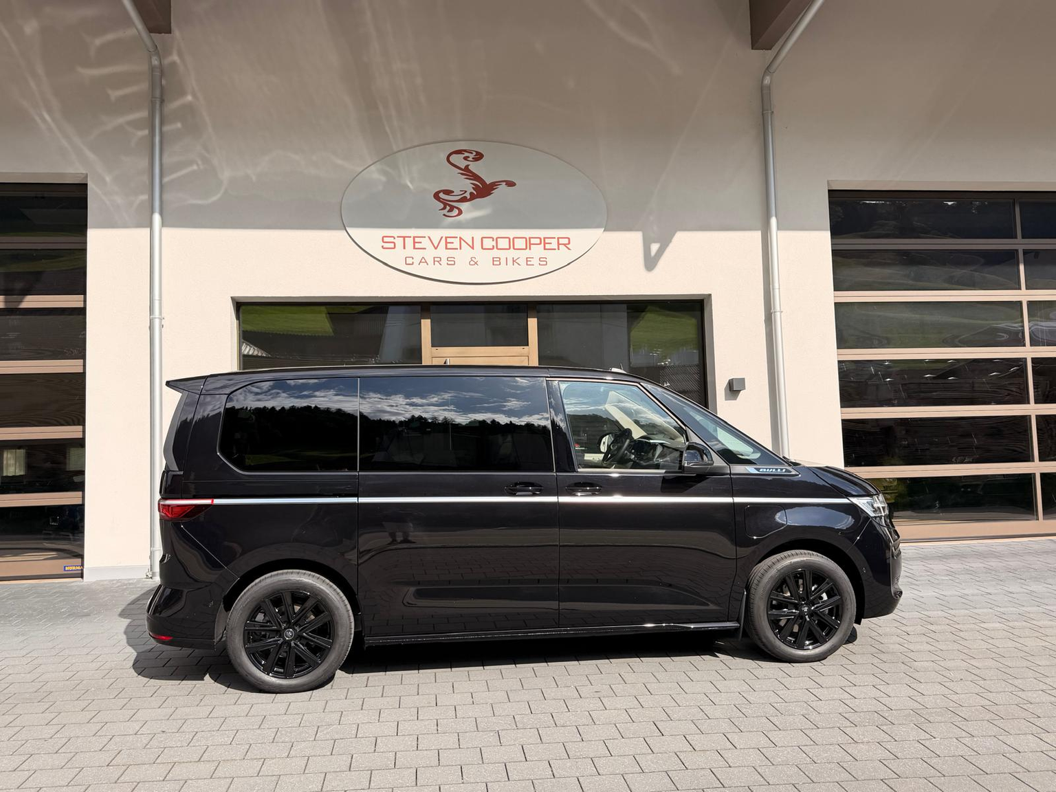 VW Multivan 1.5 eHybrid Style 4Motion DSG black Edition