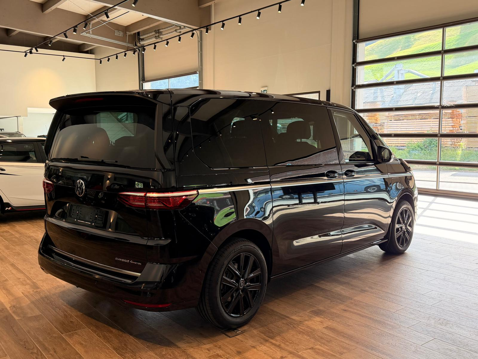 VW Multivan 1.5 eHybrid Style 4Motion DSG black Edition