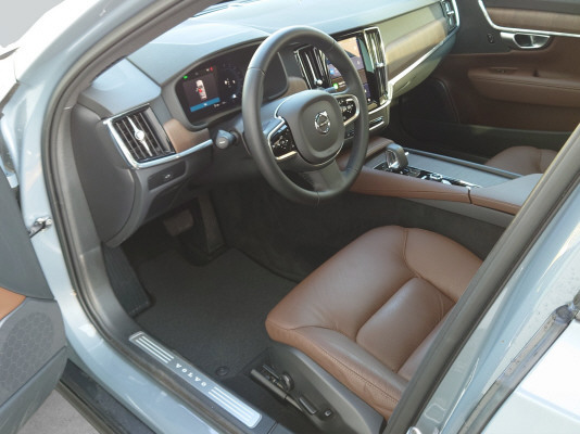 VOLVO V90 CC B6 MHD Plus AWD