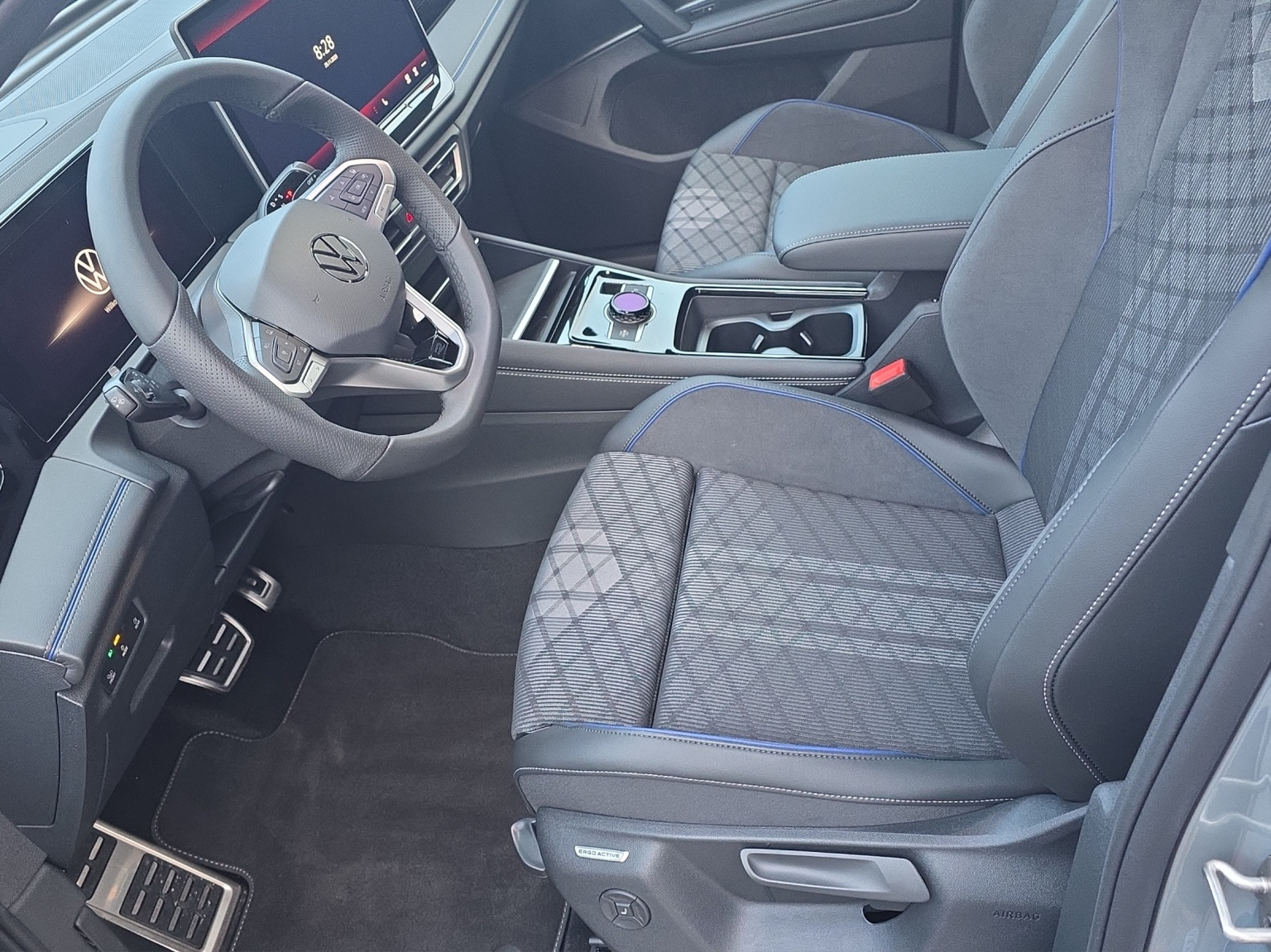 VW Tiguan 2.0 TSI DSG R-Line 4Motion