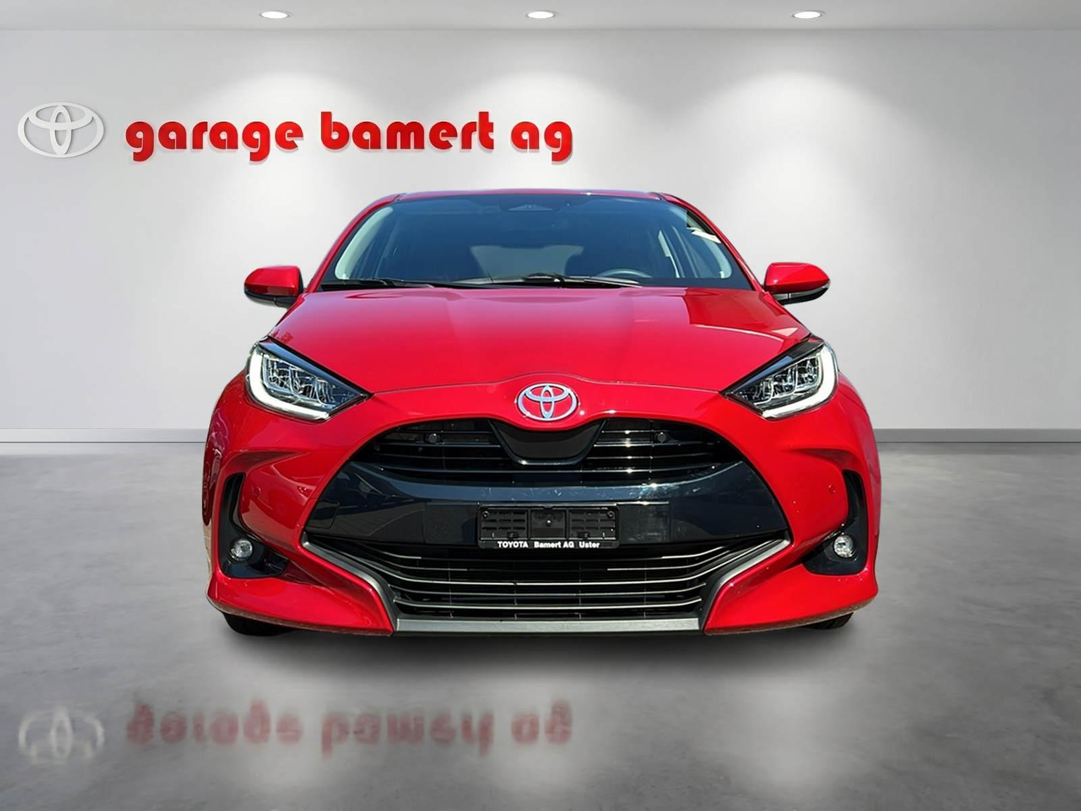 TOYOTA Yaris 1.5 VVT-i HSD Trend
