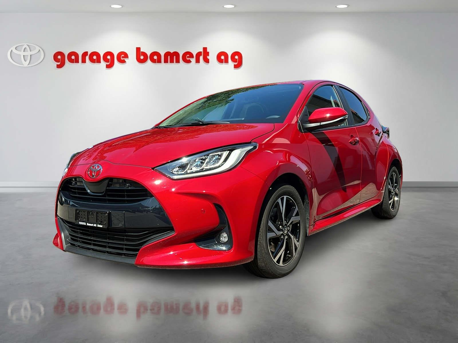TOYOTA Yaris 1.5 VVT-i HSD Trend