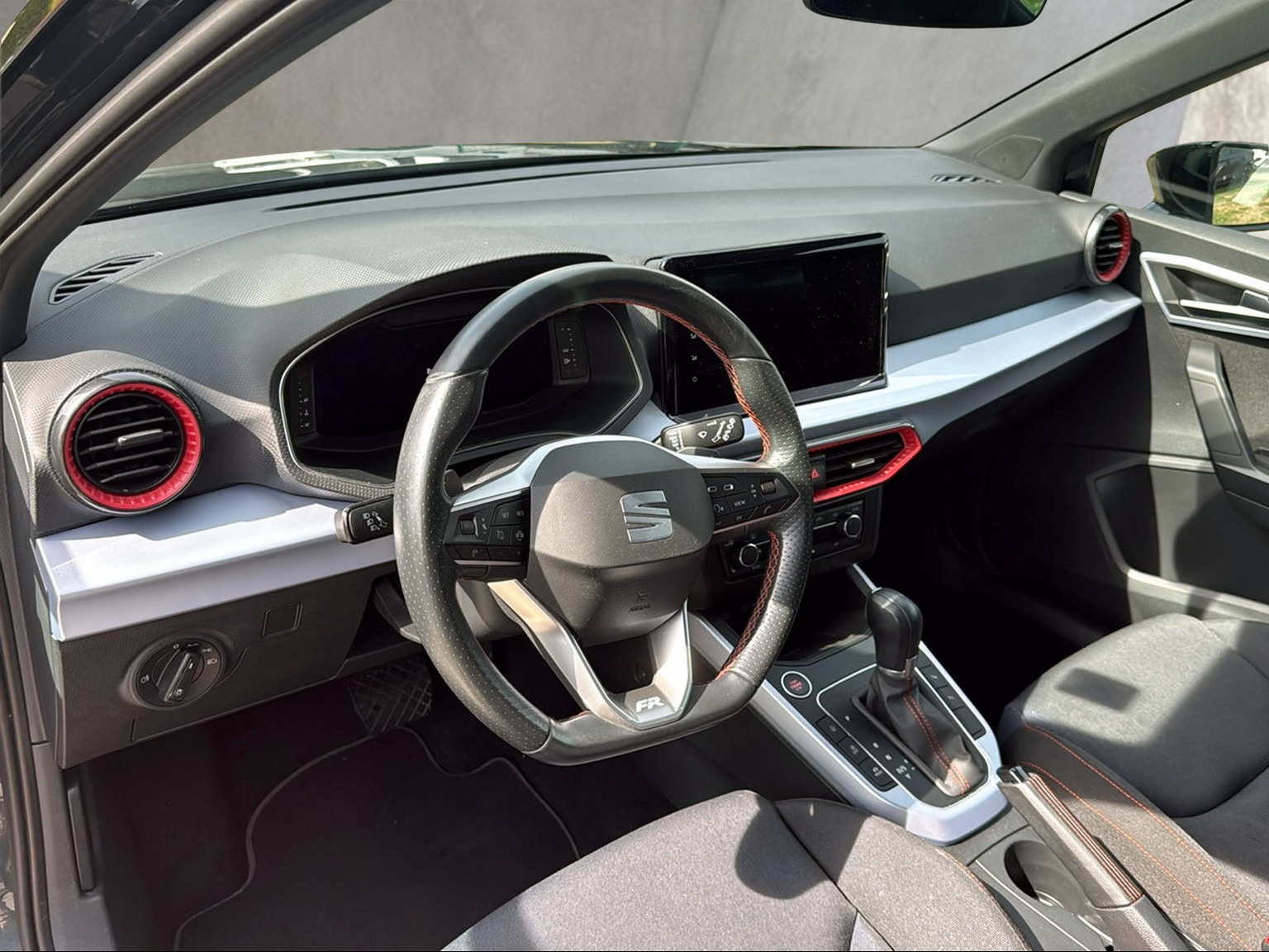 SEAT Arona 1.0 TSI Eco Hola FR DSG