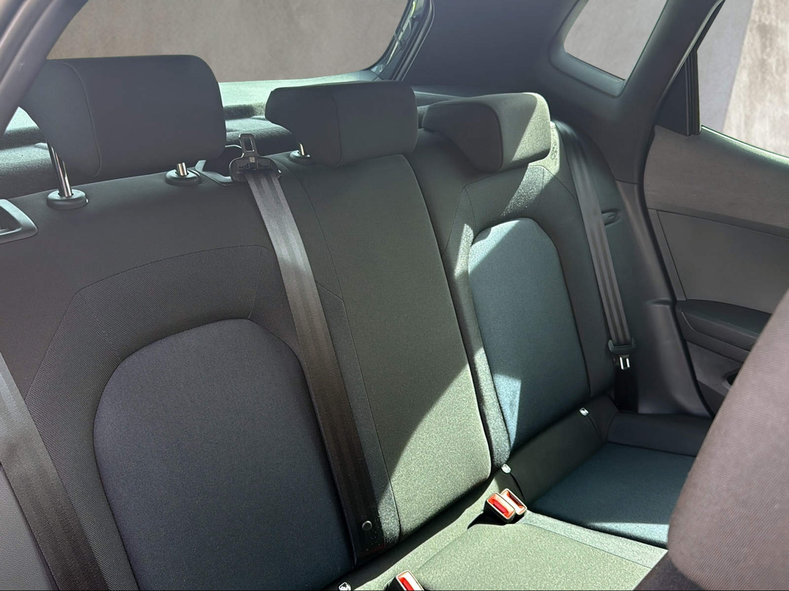 SEAT Arona 1.0 TSI Eco Hola FR DSG