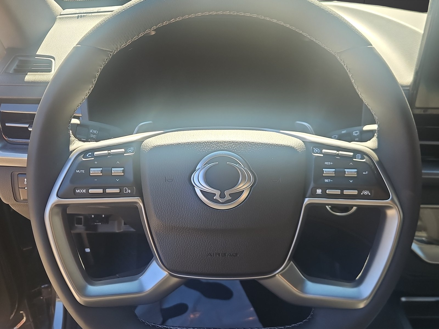 KGM-SSANGYONG Rexton Diesel Geländewagen 4x4 RX 2.2 TD Platinum