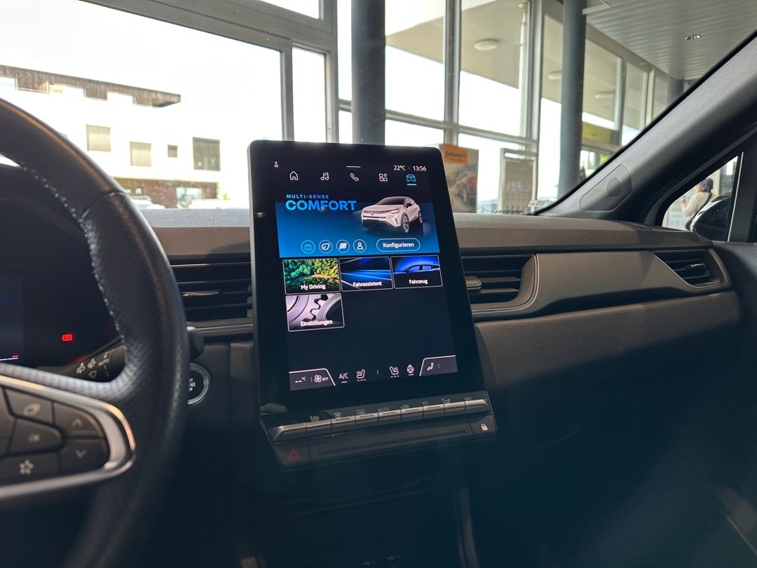 RENAULT Captur 1.3 TCe Techno