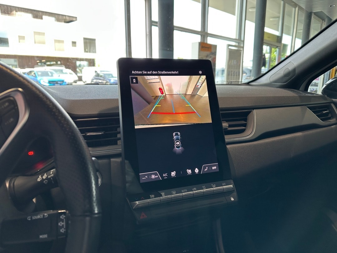 RENAULT Captur 1.3 TCe Techno