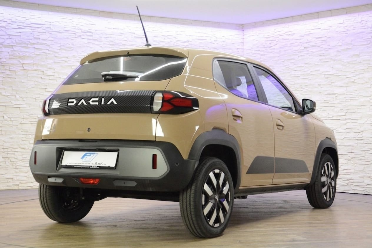 DACIA Spring Extreme