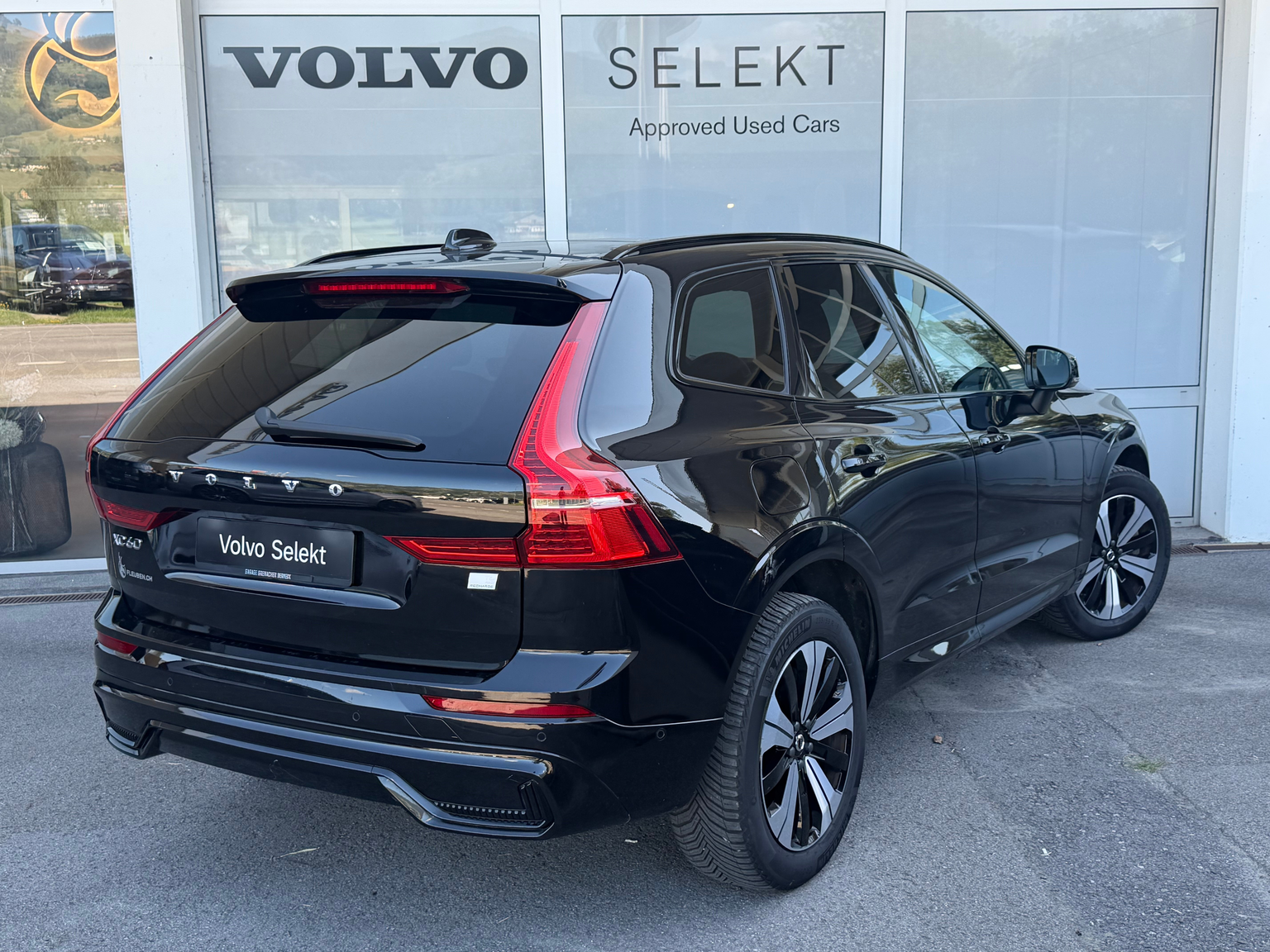 VOLVO XC60 T6 eAWD R-Design Geartronic