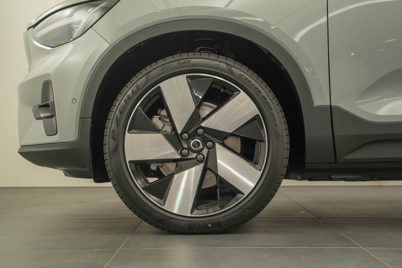 VOLVO EX40 Twin Performance Ultra AWD