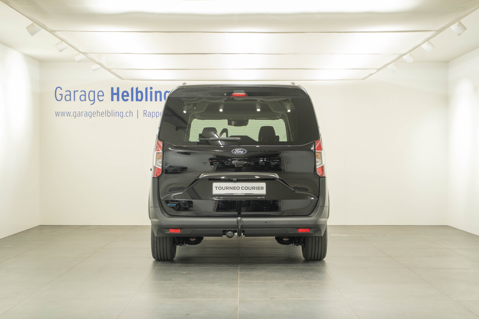 FORD E-Tourneo Courier Active