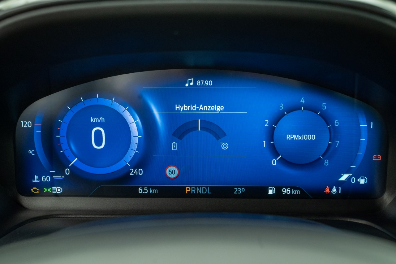 FORD Fiesta 1.0 EcoB Hybrid ST-Line X