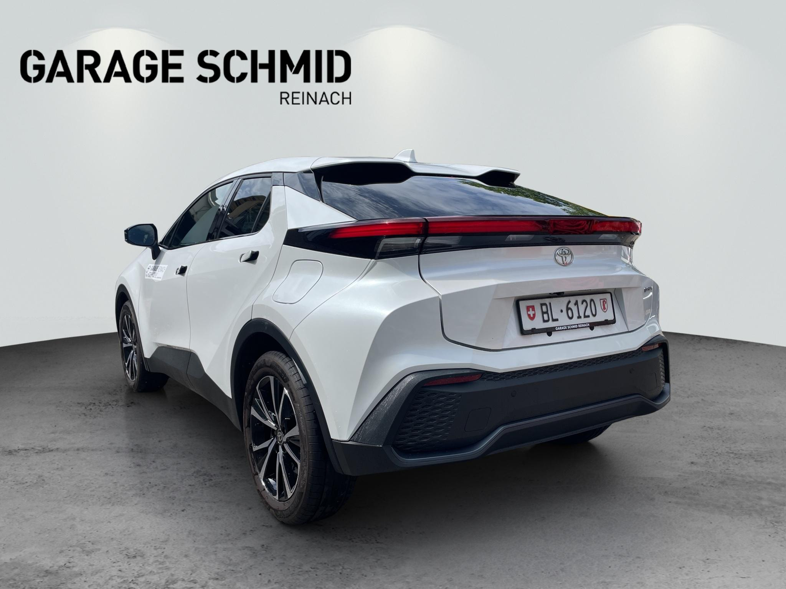 TOYOTA C-HR 2.0 PHEV Swiss Edition