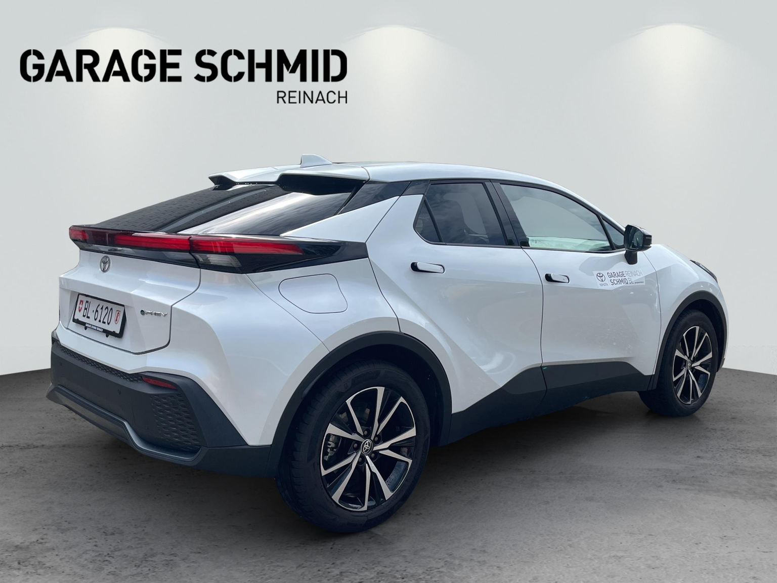 TOYOTA C-HR 2.0 PHEV Swiss Edition