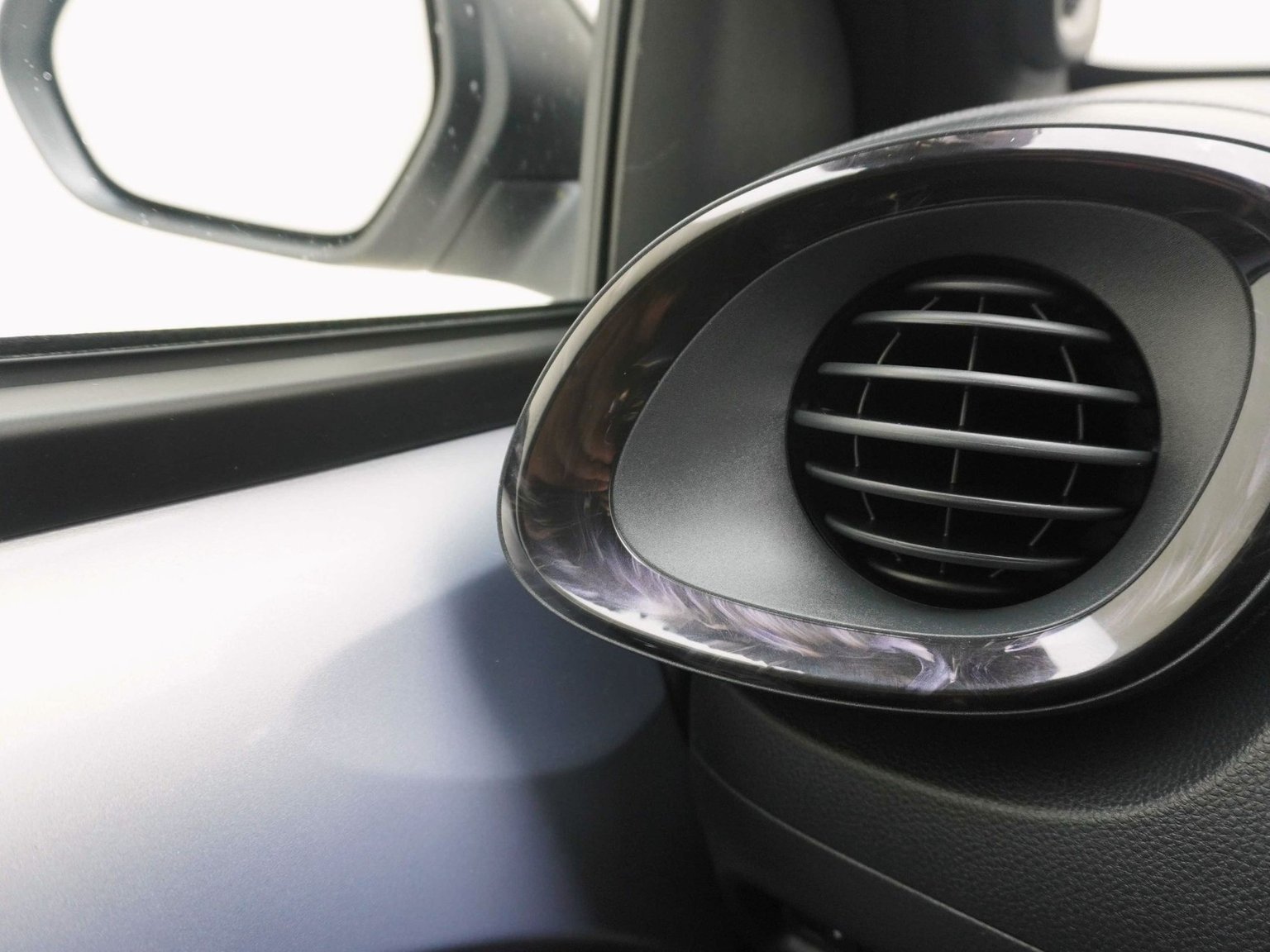 TOYOTA Aygo X 1.5 VVT-i HSD Style