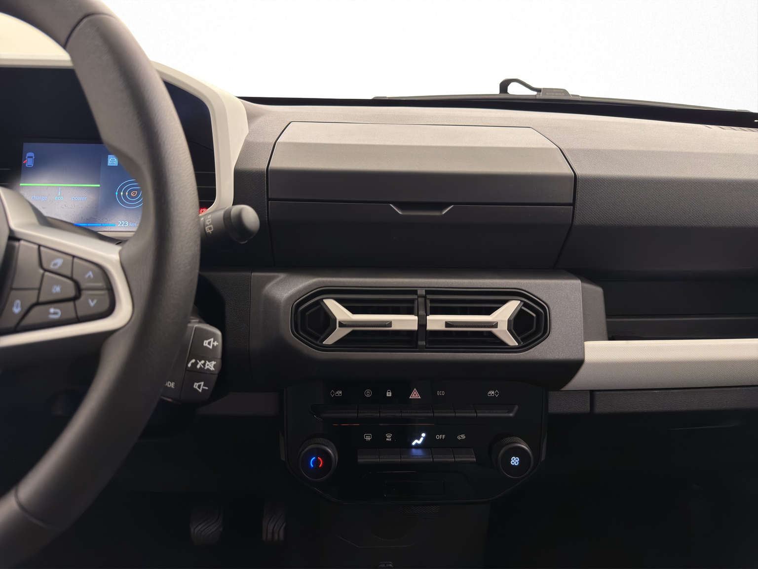 DACIA Spring Essential