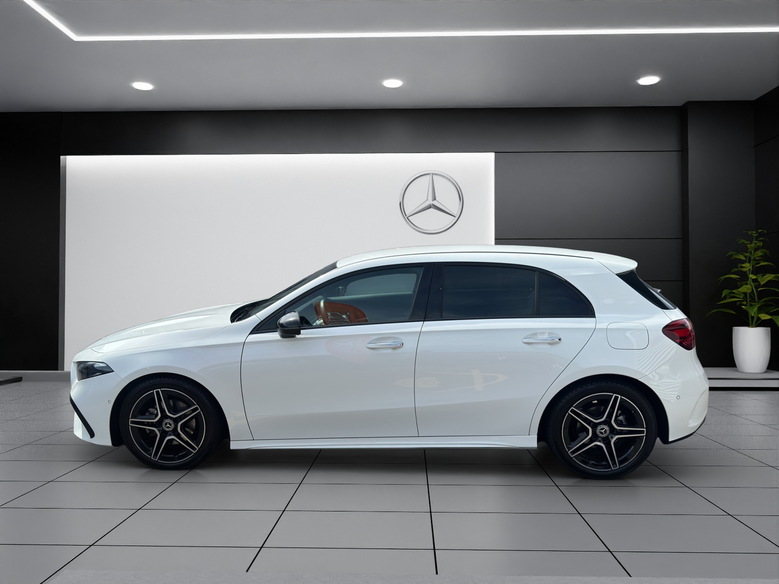 MERCEDES-BENZ A 180