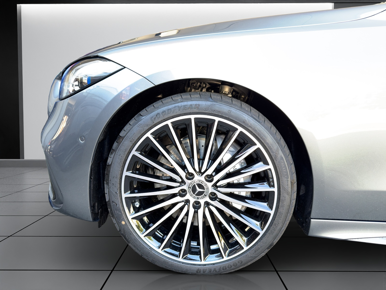 MERCEDES-BENZ C 220 d 4 Matic Swiss Star