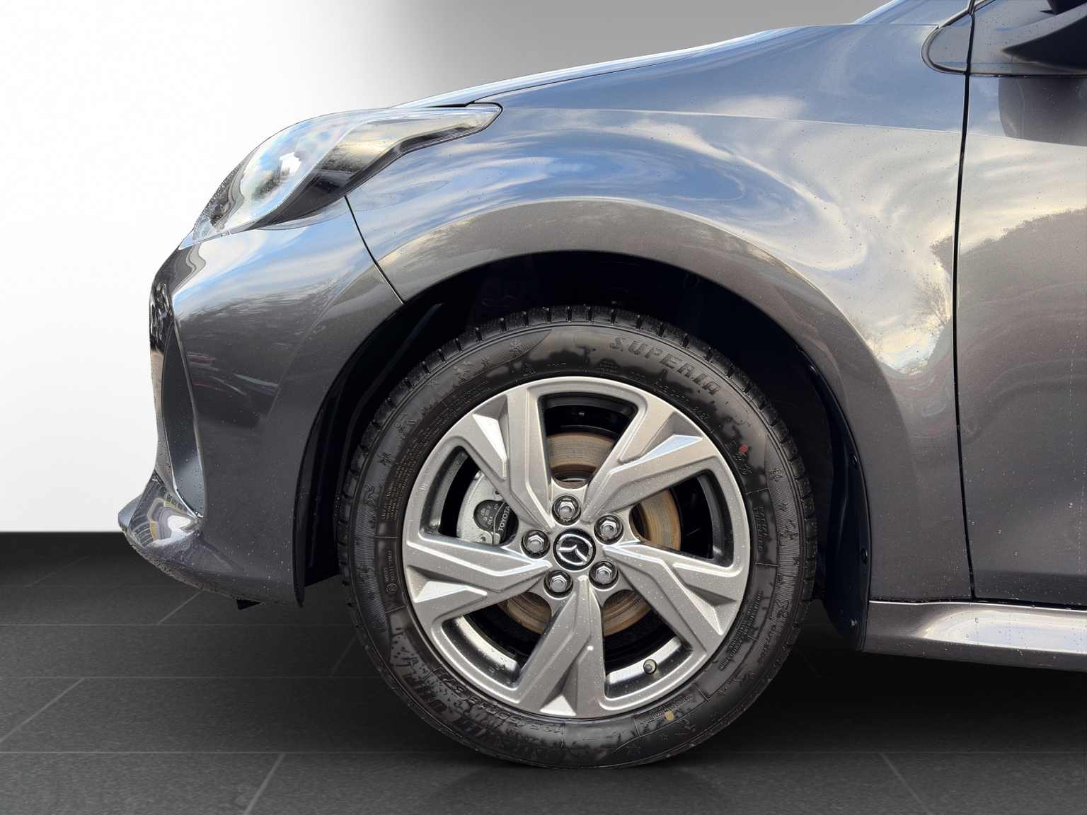 MAZDA 2 Hybrid Exclusive-line