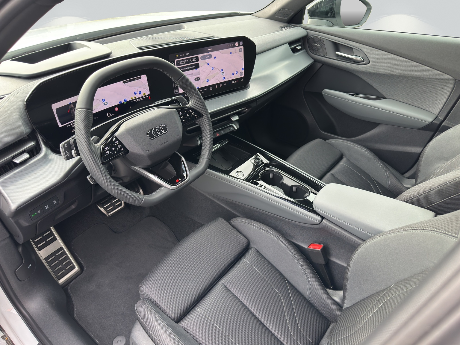 AUDI Q3 SUV TFSI quattro 150 kW S tronic