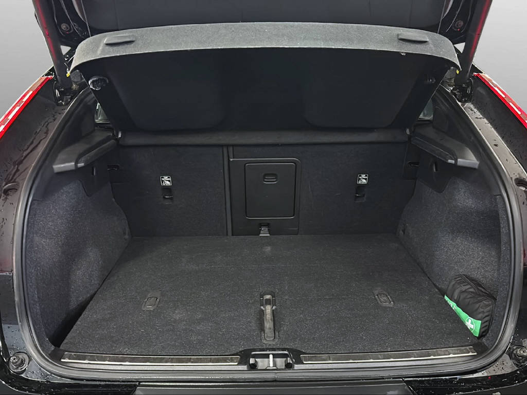 VOLVO C40 E80 Twin Recharge Ultimate