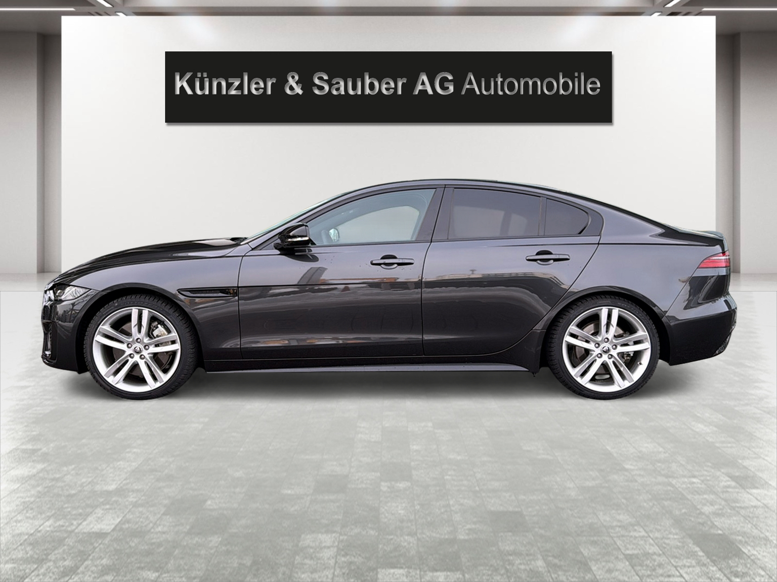 JAGUAR XE 2.0 Sport P300 AWD Automat
