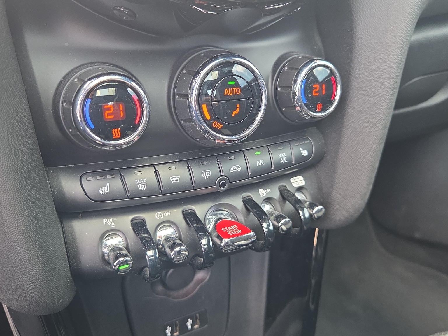 MINI Cooper John Cooper Works Steptronic