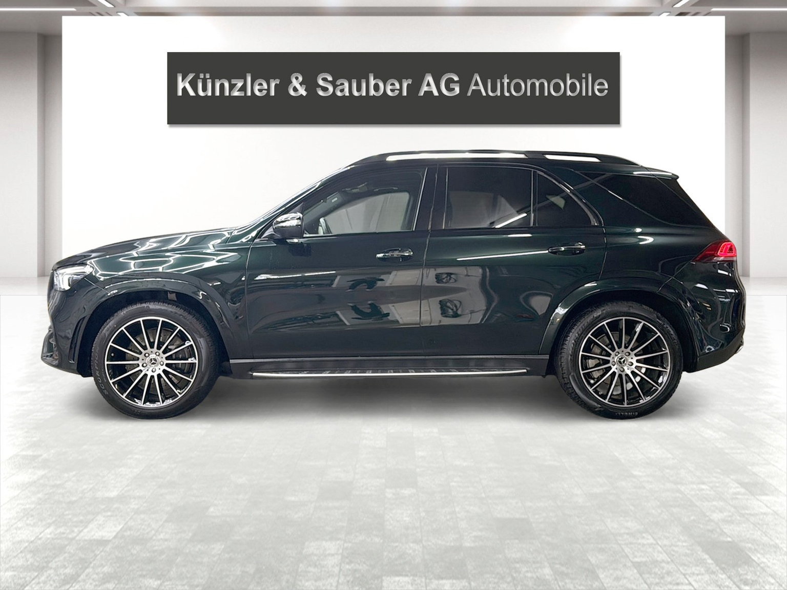 MERCEDES-BENZ GLE 450 4Matic AMG Line 9G-Tronic